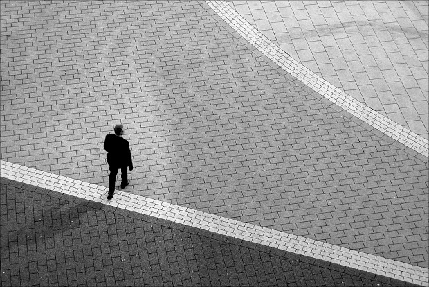 bw-crossline